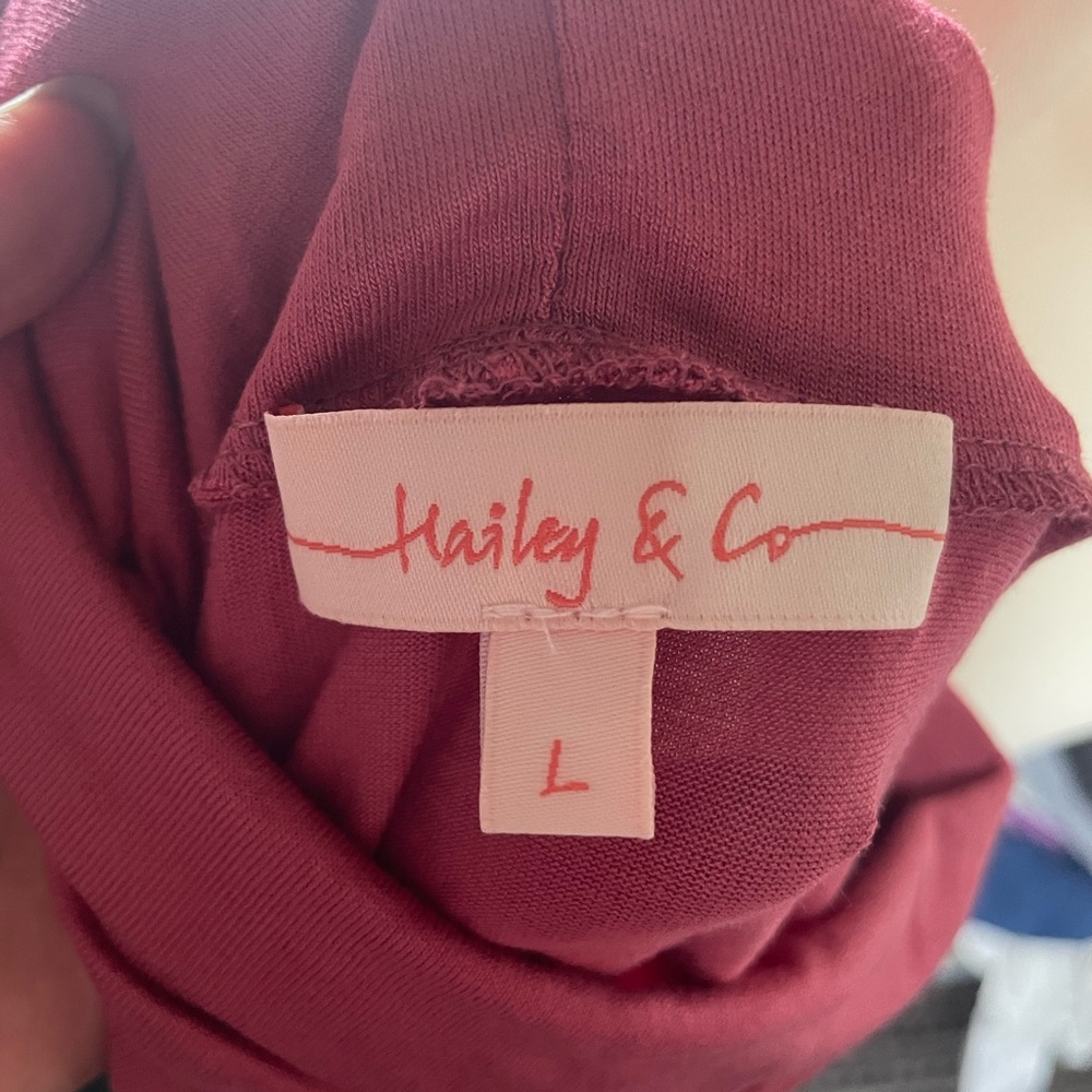 Light Weight Ruched Mock Neck Top - Rose nwot - Picture 4 of 4